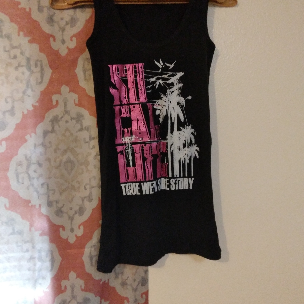 Women's tank top